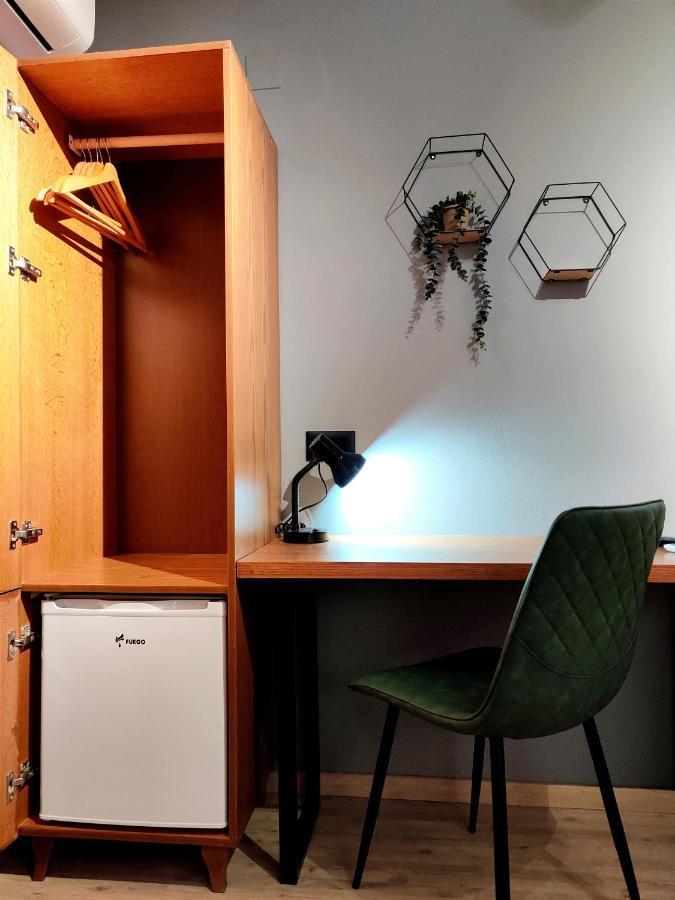 Piro'S Cozy Rooms - City Centre Korce Buitenkant foto