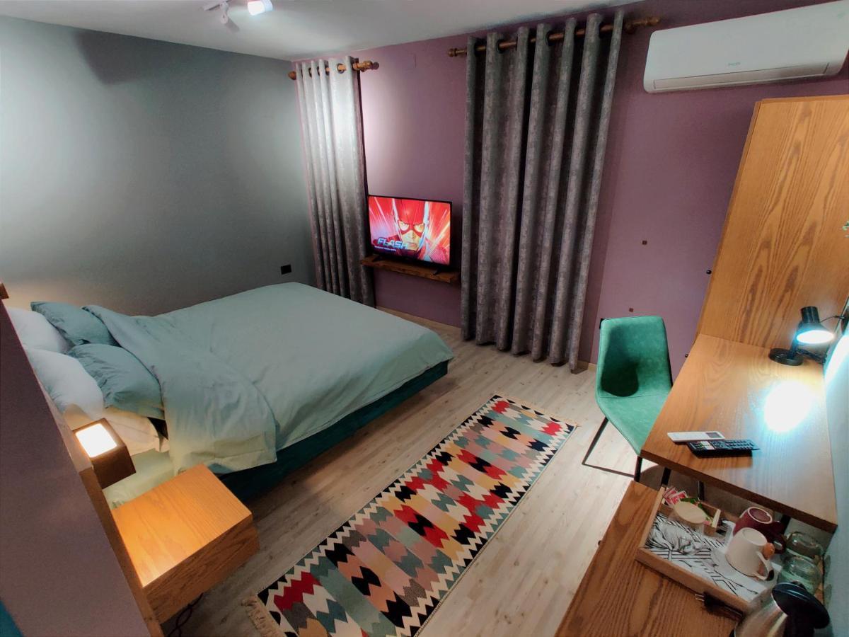 Piro'S Cozy Rooms - City Centre Korce Buitenkant foto