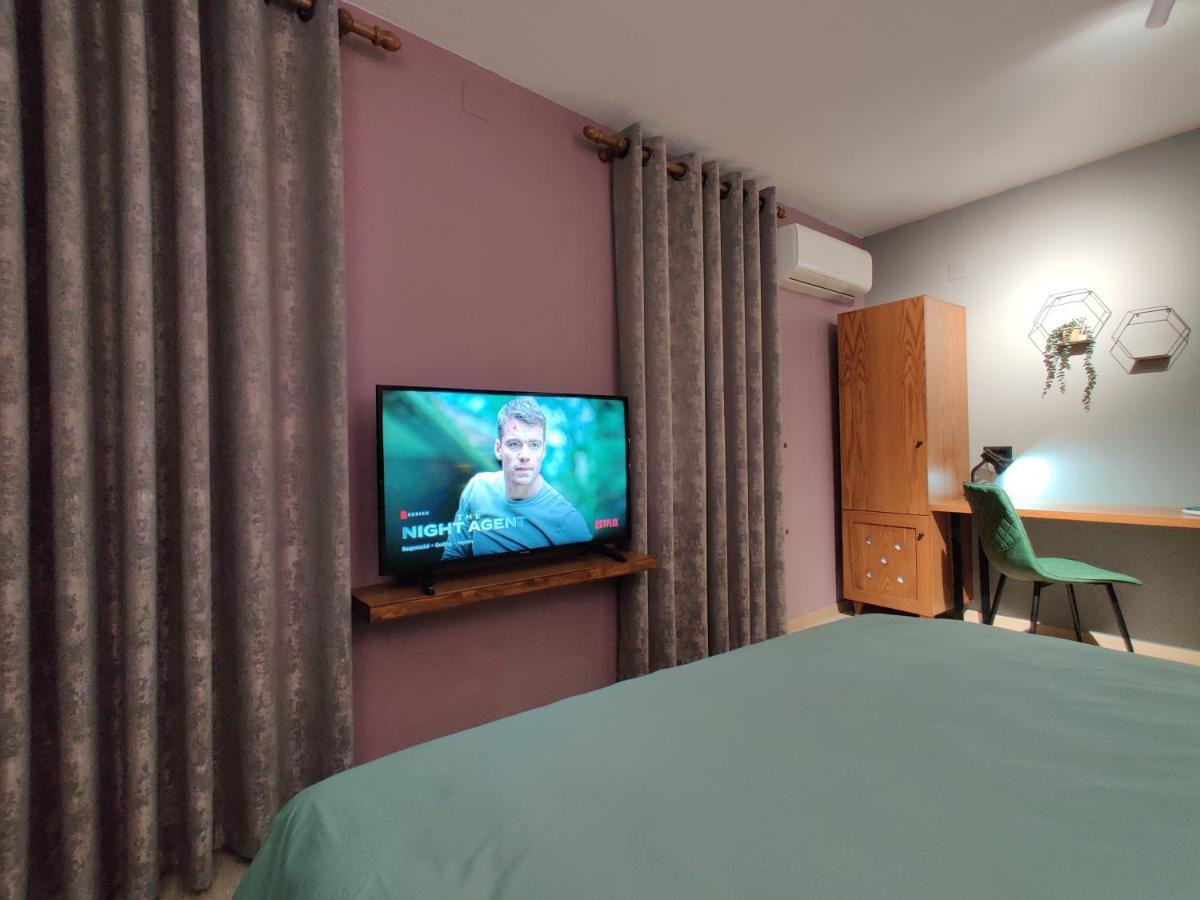 Piro'S Cozy Rooms - City Centre Korce Buitenkant foto