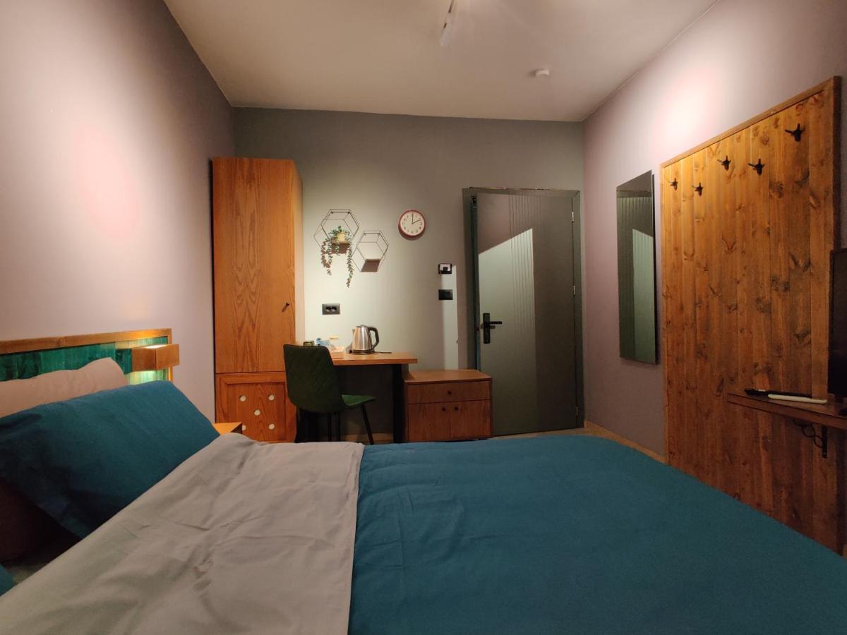 Piro'S Cozy Rooms - City Centre Korce Buitenkant foto